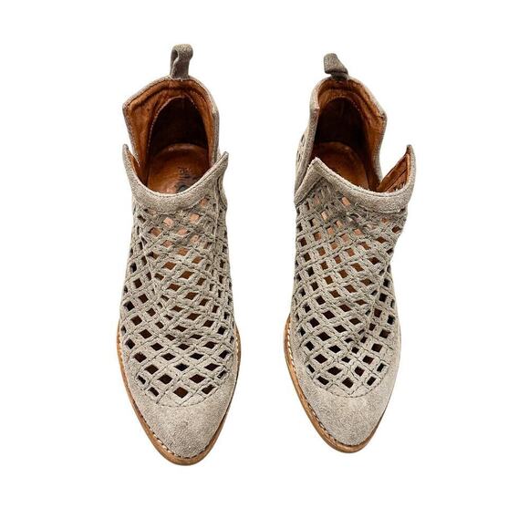 Jeffrey Campbell Beige Gray Taggart Open Weave Ankle Booties Size 6 - Picture 1 of 6